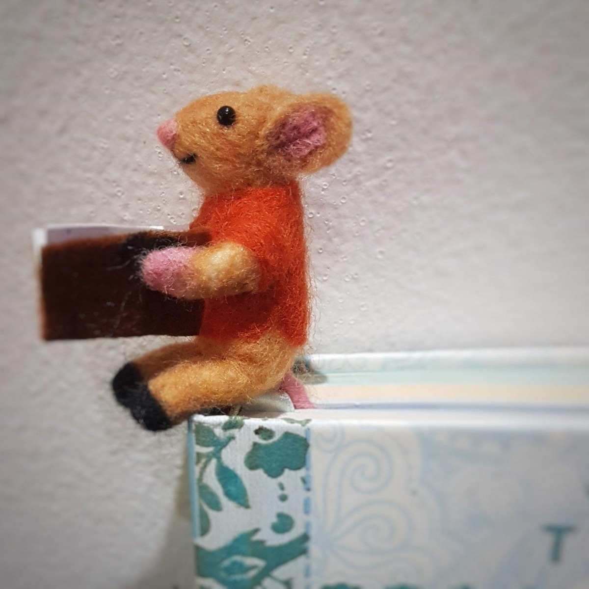 Little Mouse Bookmark with Tassel — Yvette Lab Fine Art Studios