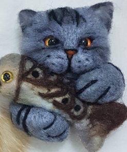 Needle Felted Cat Toy, Cute Cat With Fish | Cat Portrait