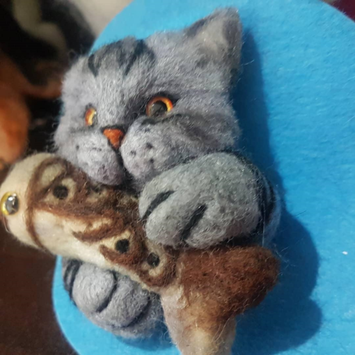 Needle Felted Cat Toy, Cute Cat With Fish | Cat Portrait