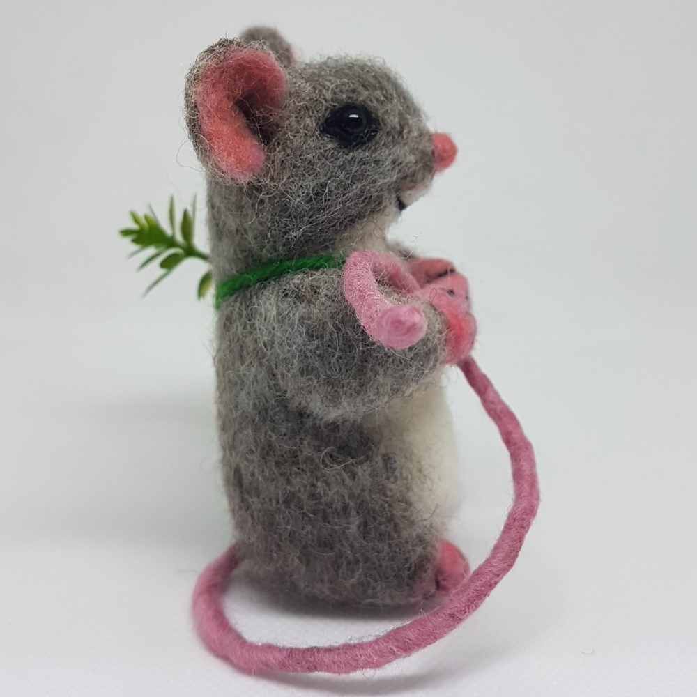needle felted mice (or rats)