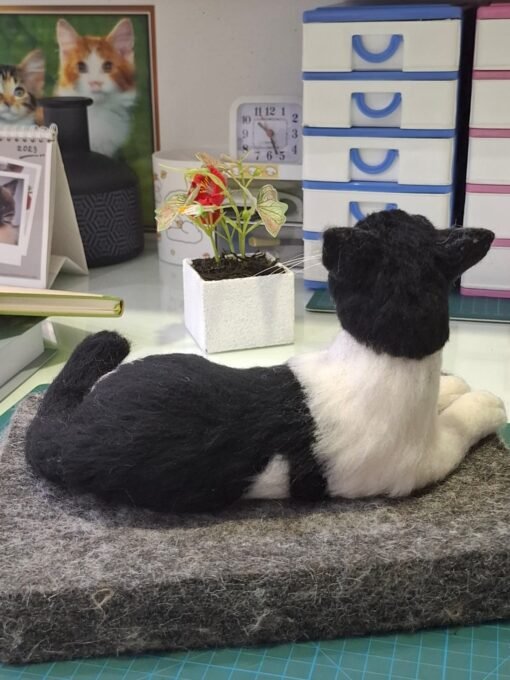 Needle Felted  Cat |Customer Pet Portrait (Tuxedo) - Image 9