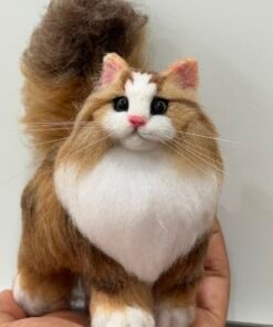 Needle-felted mini kitty